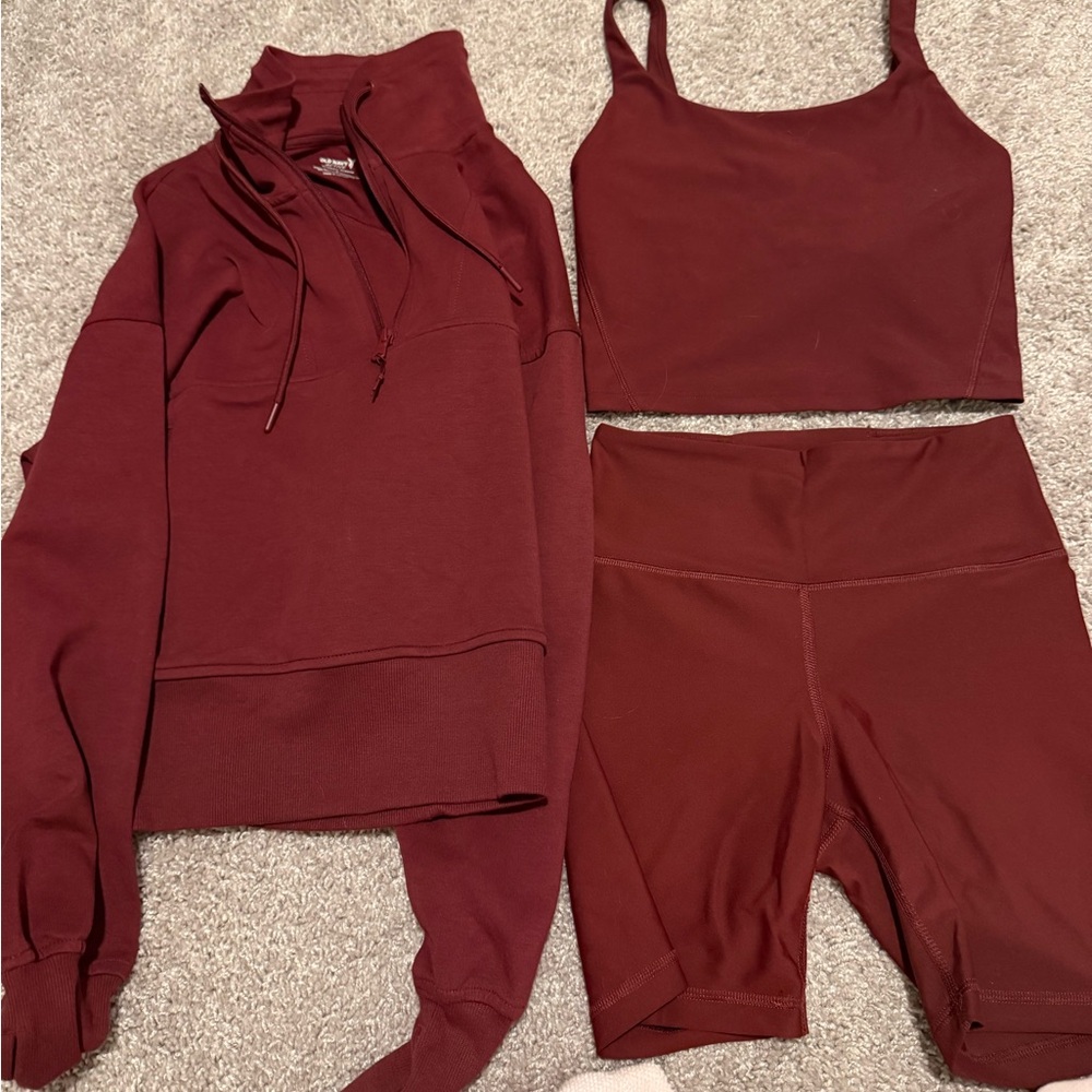 Old Navy Maroon Activewear Set